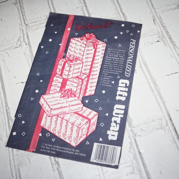 Vintage ANN Gift wrap 20" x 28" one sheet (Bf) - Picture 2 of 3